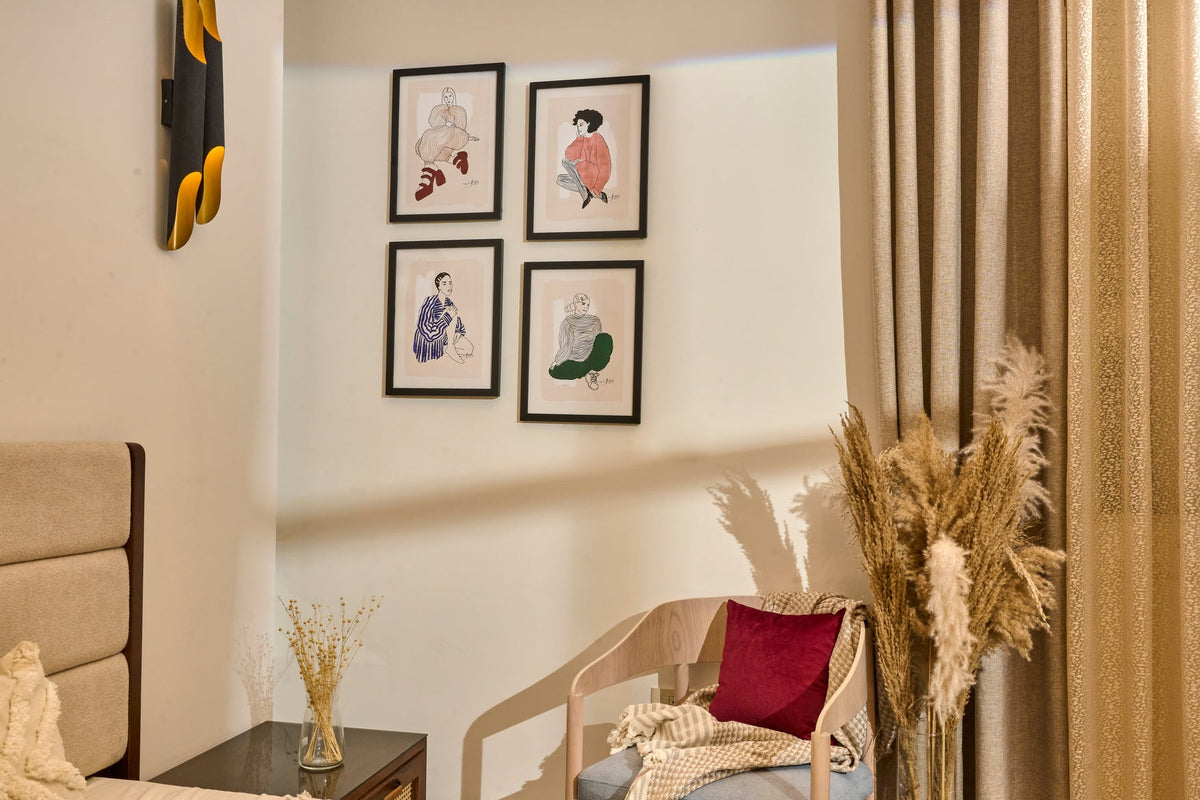 Sit Like a Model Set – gallery wall frame set, photo 2 | طقم اقعدي زي الموديل
