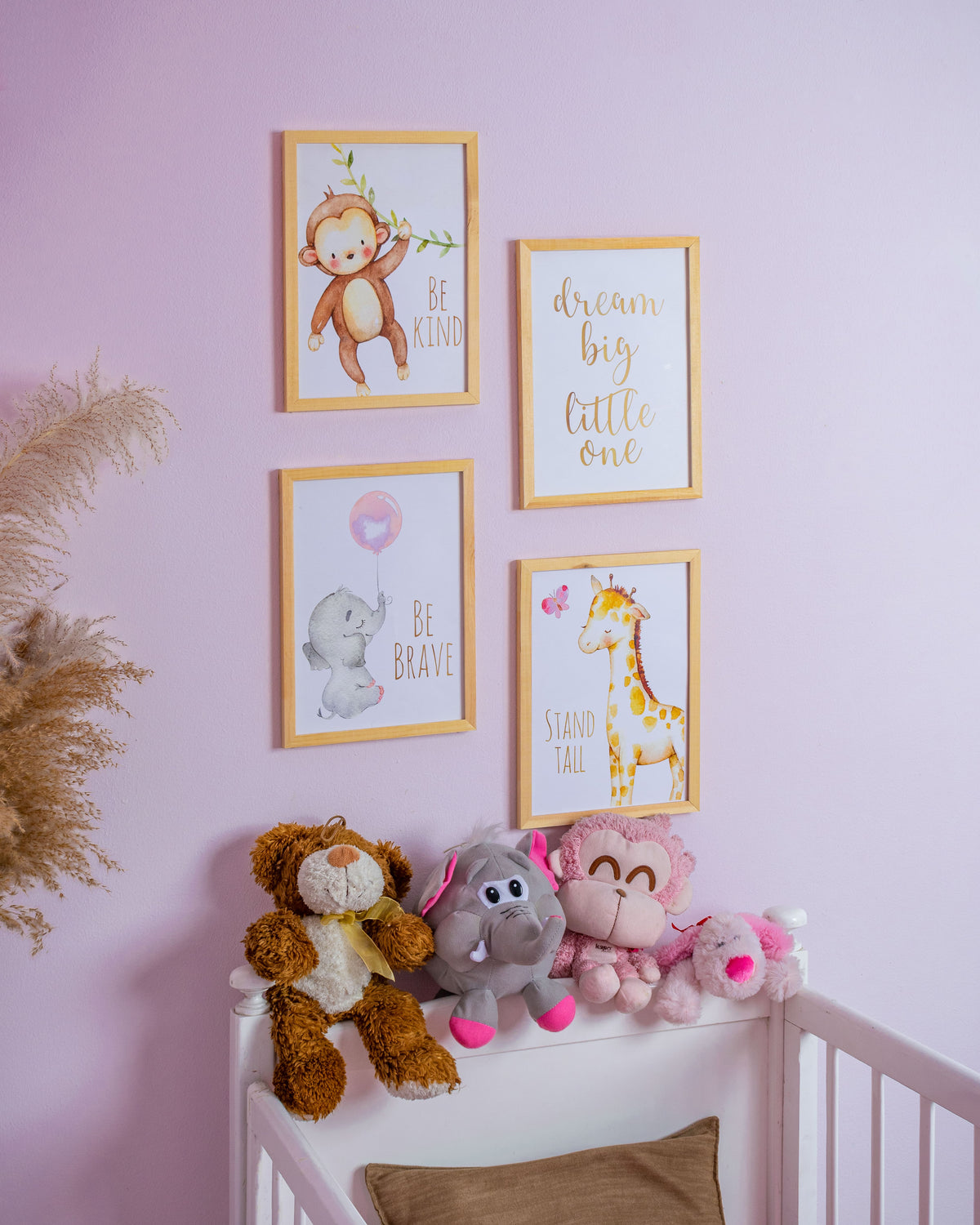 Nursery - The Dream Big Little One Frame – nursery wall art, photo 2 | طقم غرفة الأطفال - Dream Big Little One