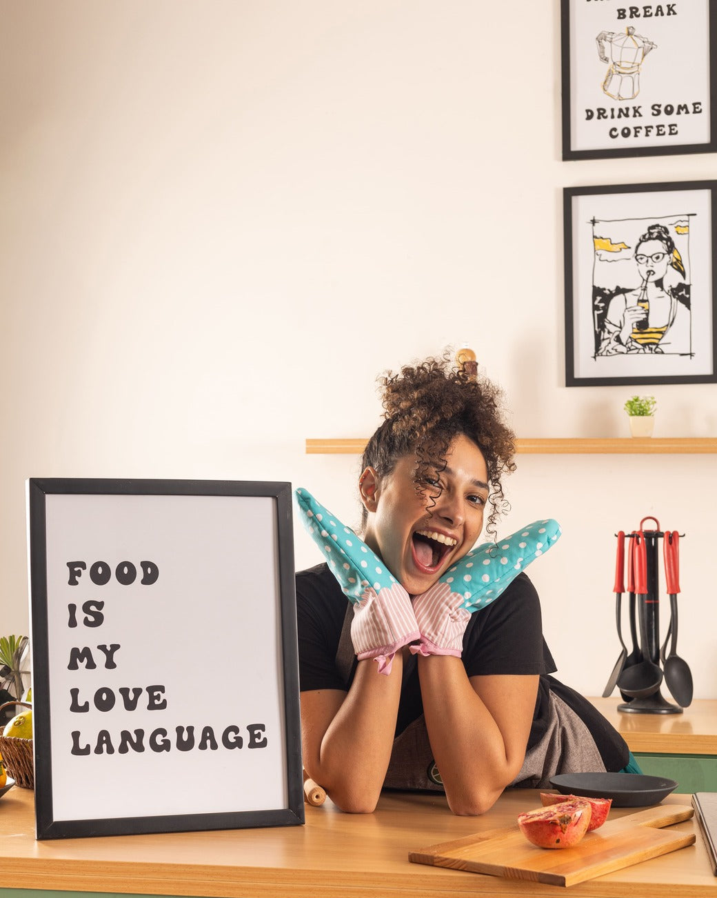 Food is my love language Frame – kitchen wall art, photo 7 | طقم Food is my love language