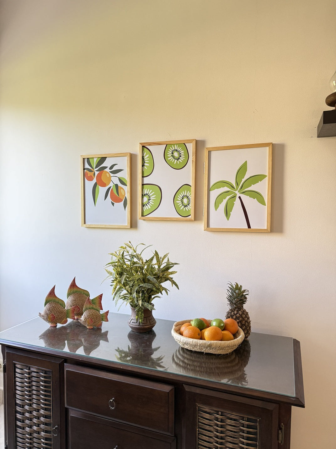 Tropical Trio Summer Set – summer beach wall art, photo 2 | طقم صيفي - الثلاثي الاستوائي
