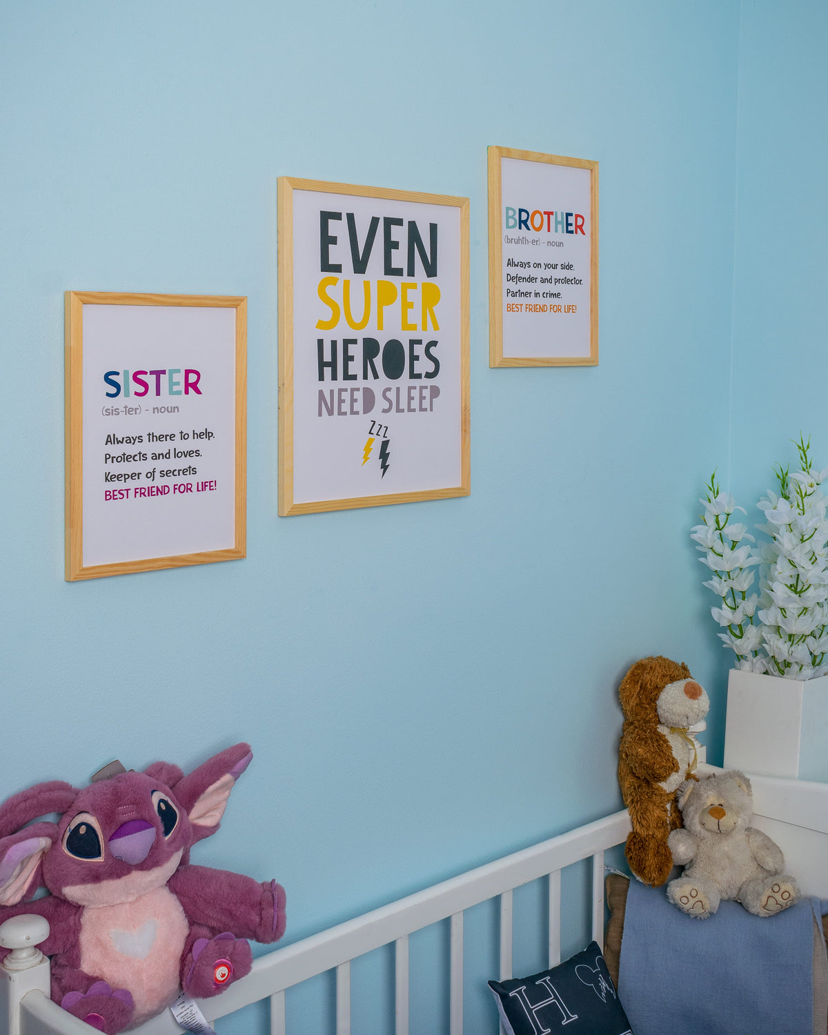 Nursery - The Super Hero Siblings Frame – nursery wall art, photo 3 | طقم غرفة الأطفال - الأشقاء الأبطال الخارقون