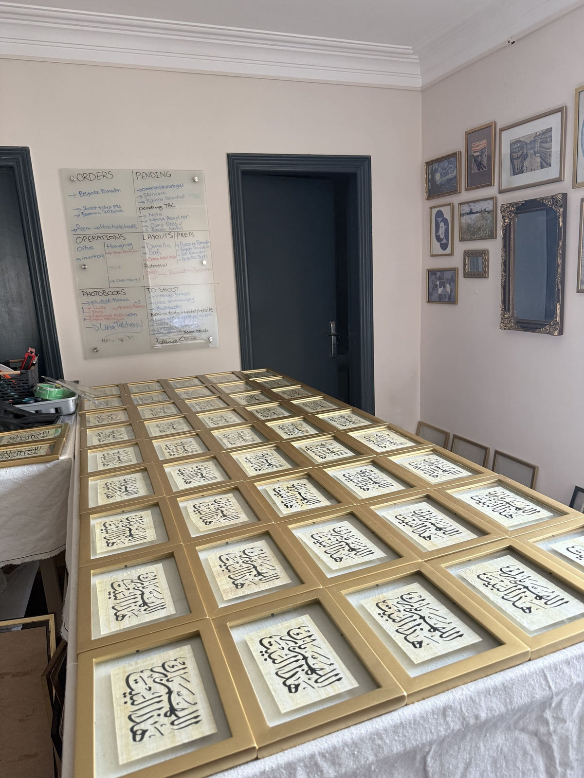 Allahumma Barik Hatha Al-Bayt Mini Frame – Islamic calligraphy wall art, photo 2 | برواز ميني اللهم بارك هذا البيت