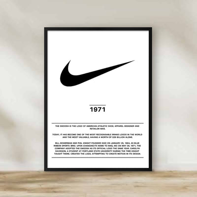 Fancy Frame 2 – black and white wall art | برواز أبيض وأسود 2
