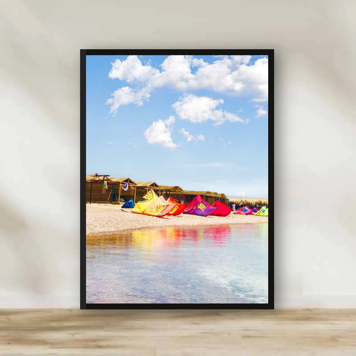 Kite Beach Frame – Red Sea photography wall art | برواز شاطئ الكايت