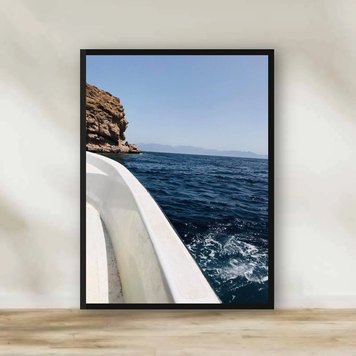 Red Sea Boat Ride Frame – Red Sea photography wall art | برواز رحلة مركب - البحر الأحمر
